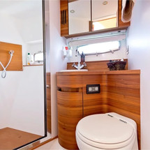 Sealine T60