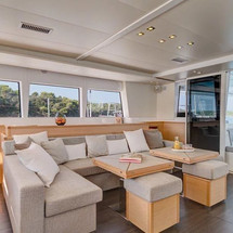 Lagoon 620