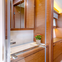Lagoon 620