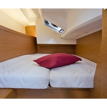 Jeanneau Sun Odyssey 349