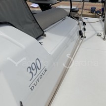 Dufour 390