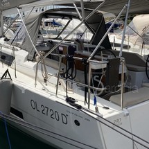 Dufour 390