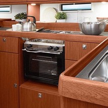 Bavaria Cruiser 51