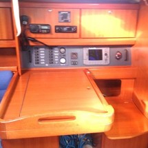 Dufour 325