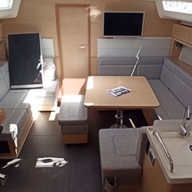 Hanse 458