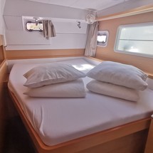 Lagoon 400 S2