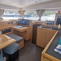 Lagoon 400 S2