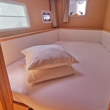 Lagoon 400 S2