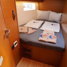 Jeanneau 54
