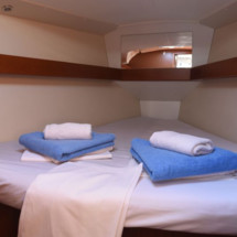 Beneteau Oceanis 37