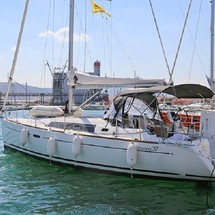 Beneteau Oceanis 37