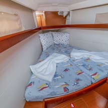 Beneteau Oceanis 40