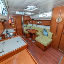 Beneteau Oceanis 40