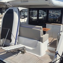 Sealine C390