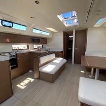 Beneteau Oceanis 51.1