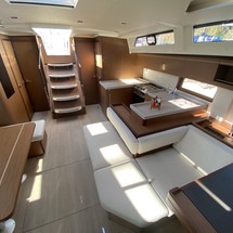 Beneteau Oceanis 51.1