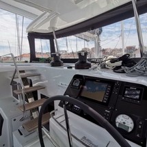 Lagoon 450 S