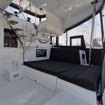 Lagoon 450 S