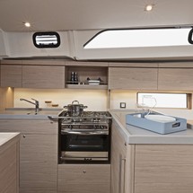 Beneteau Oceanis 46
