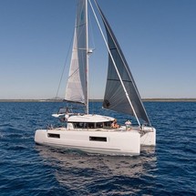 Lagoon 40