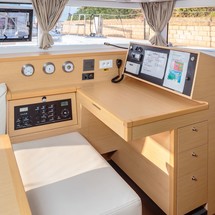 Lagoon 400 S2