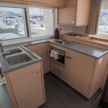Lagoon 450 F