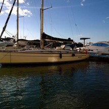 Bavaria 44