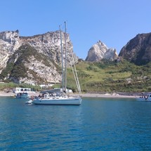 Bavaria 44