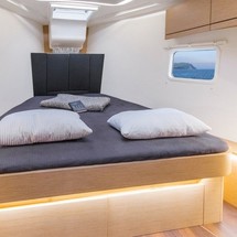 Hanse 418