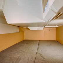 Beneteau Oceanis 38