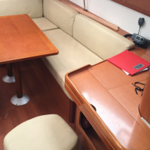 Beneteau Oceanis 46