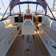 Dufour 382