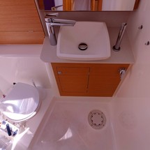Dufour 382
