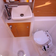 Dufour 382