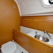 Jeanneau Sun Odyssey 33