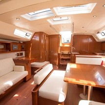 Beneteau Oceanis 54