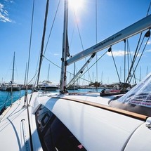Beneteau Oceanis 54