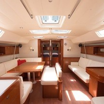 Beneteau Oceanis 54