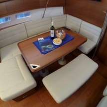 Dufour 412