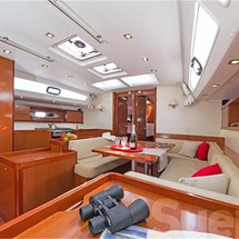 Beneteau Oceanis 50 Family