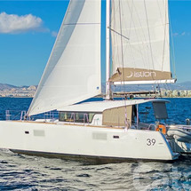 Lagoon 39