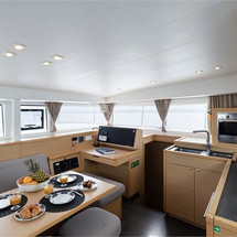 Lagoon 400 S2