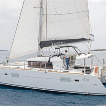 Lagoon 400 S2