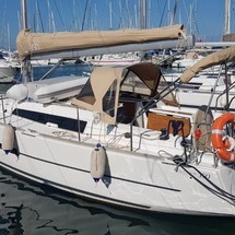 Dufour 350