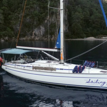 Bavaria 44