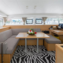 Lagoon 400 S2