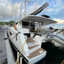 Fountaine Pajot Astrea 42