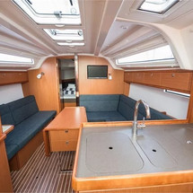 Bavaria 37 Cruiser