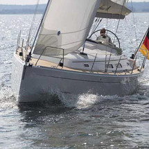 Hanse 370