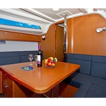 Bavaria 37 Cruiser